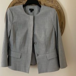 AnnTaylor size 12 P gray jacket